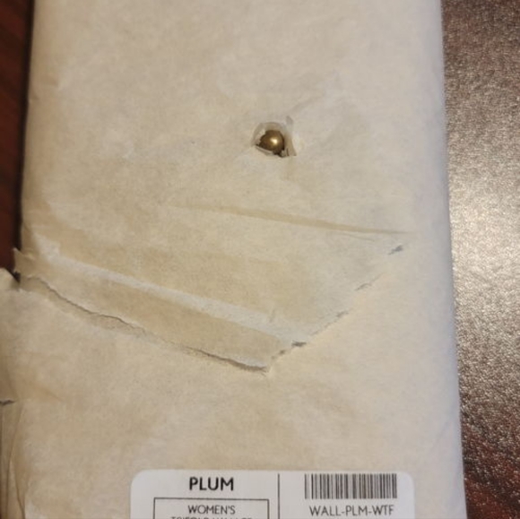 Portland Leather Goods brand new plum wallet - Picture 4 of 4